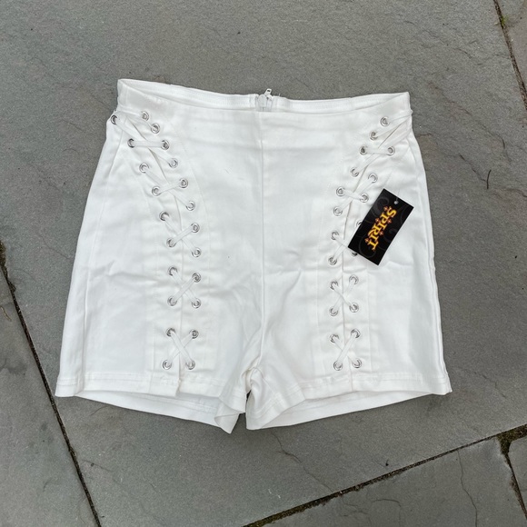 NWT High-Rise Shorts - Picture 1 of 6